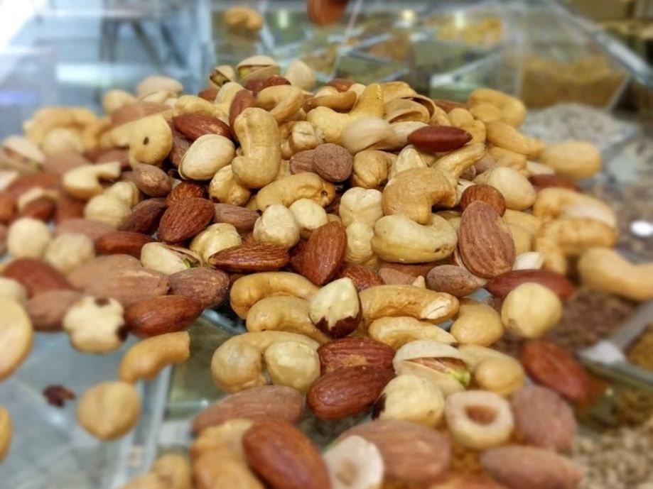 Extra mixed nuts