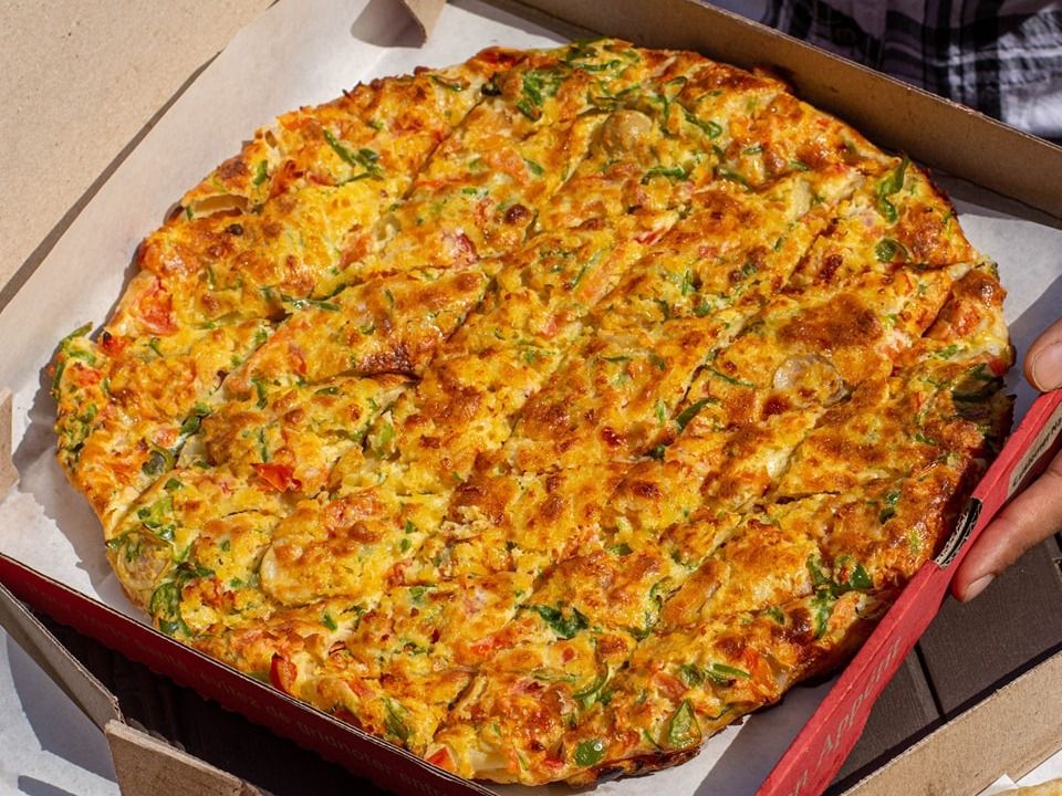 Oriental Chicken Mix Pizza