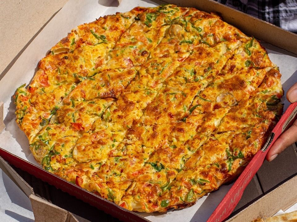 Crispy Kiri Oriental Pizza