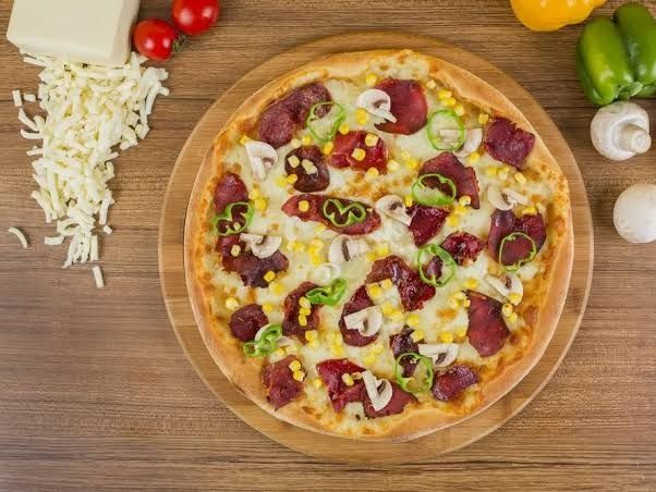 Pastrami Pizza