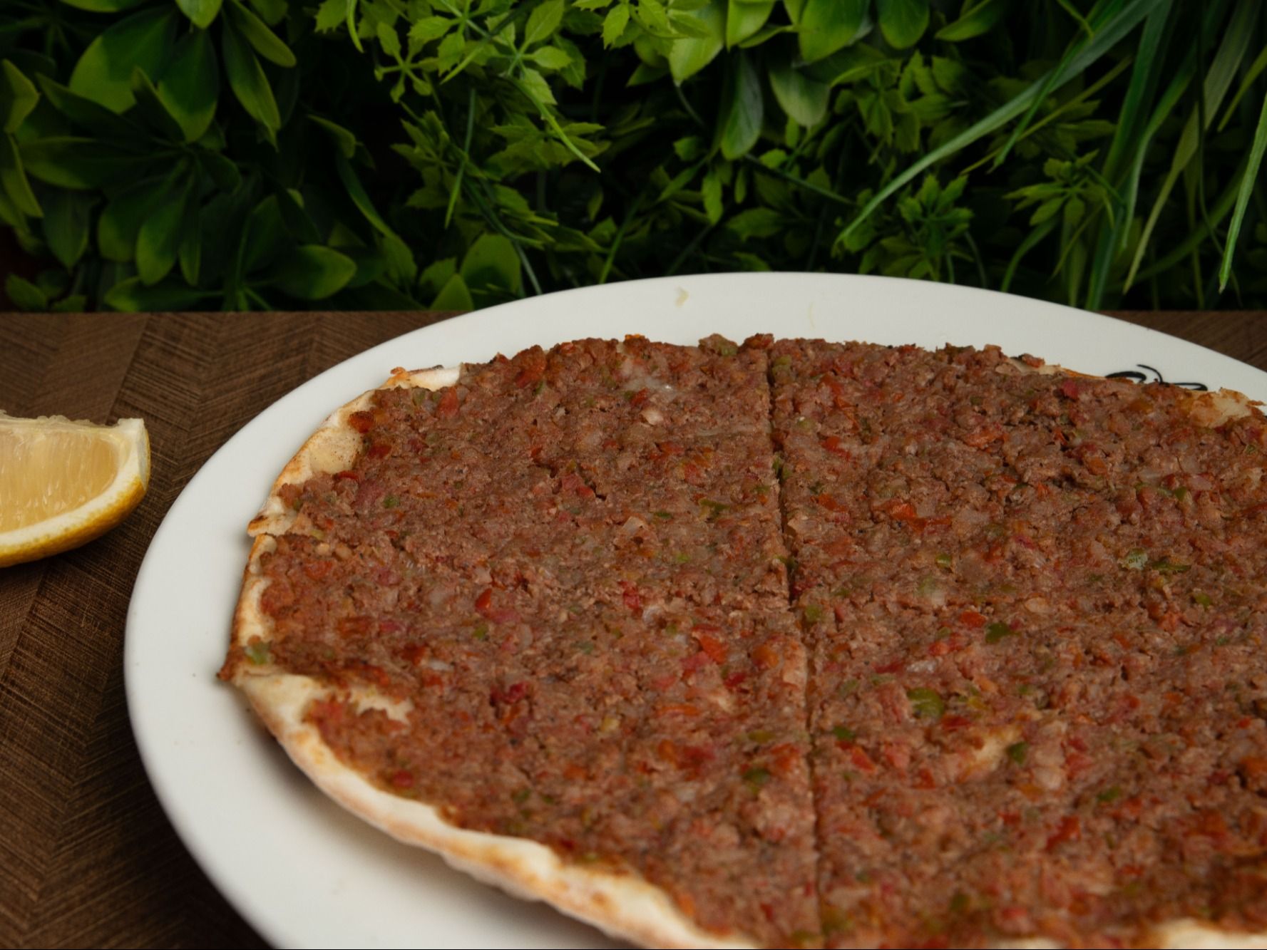 Mankoucheh Lahme Baajin