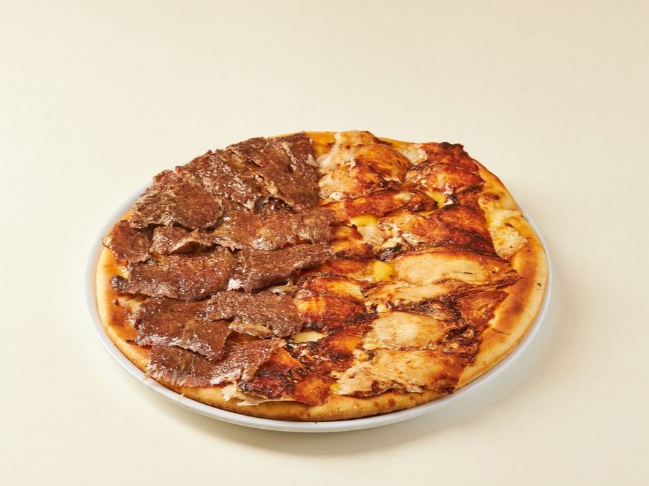 Mix Shawerma Pizza