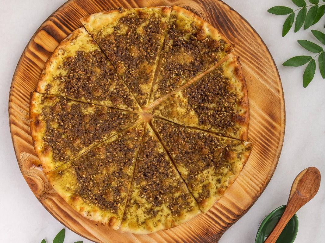 Thyme Manoucheh