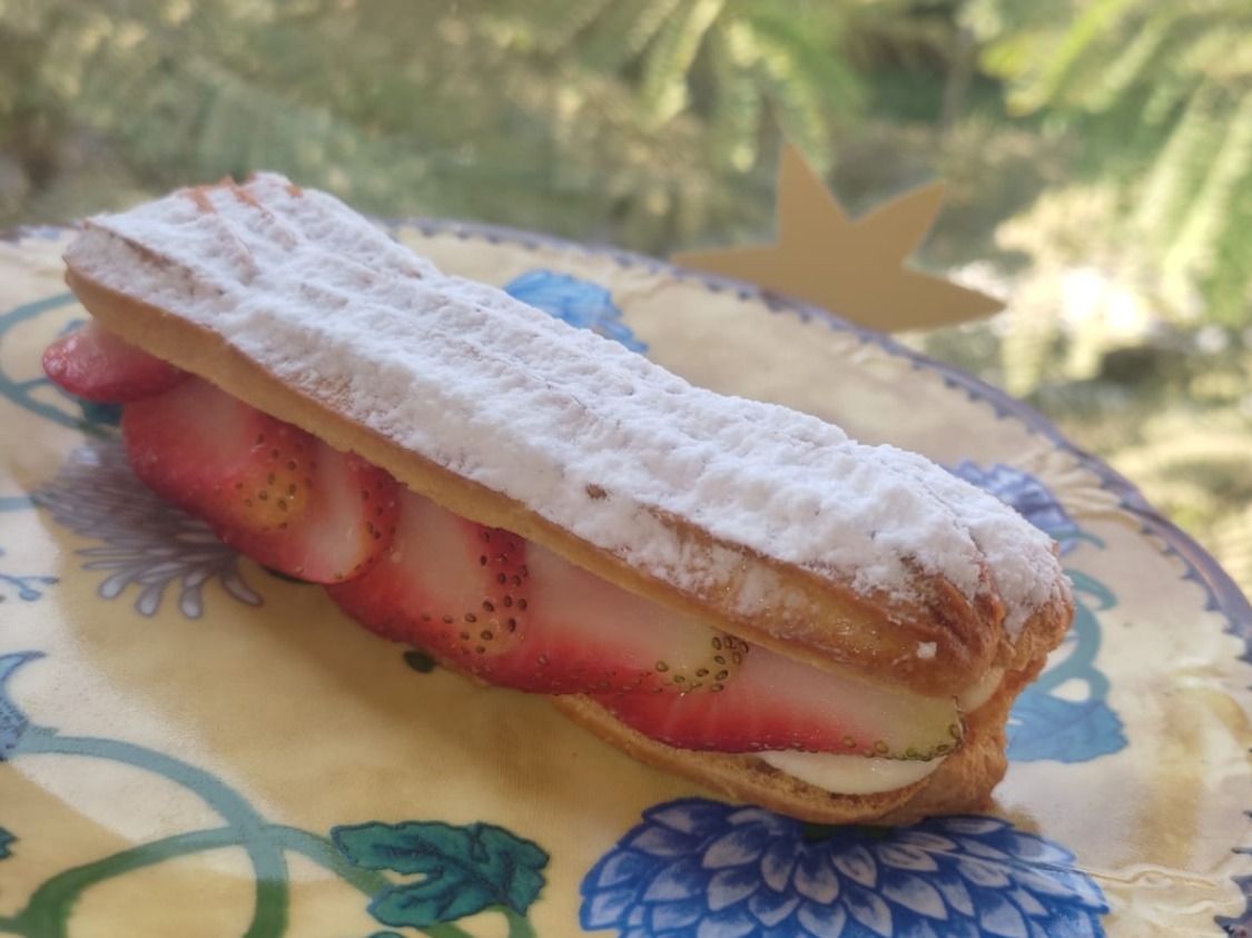 Éclair Strawberry