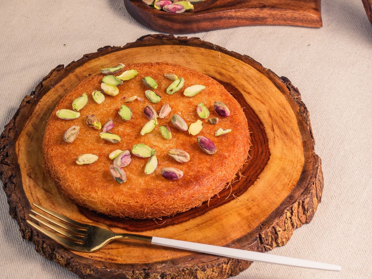 Nabulsi Konafa With Qeshta