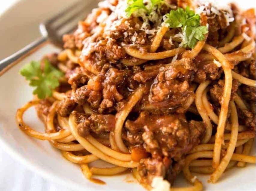 PASTA BOLOGNESE