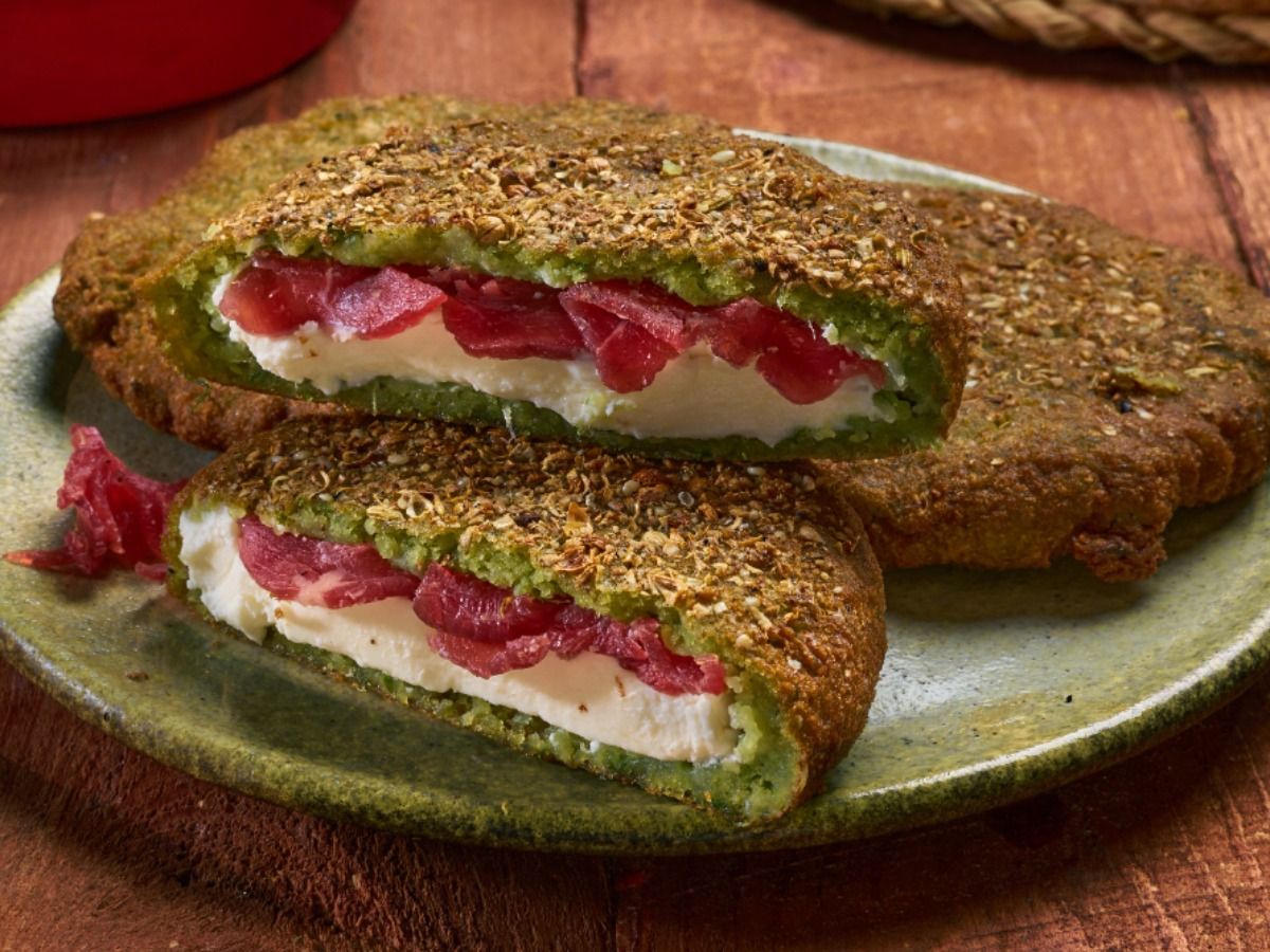 Taamia Stuffed With Mix (2 Add-Ons) Sandwich