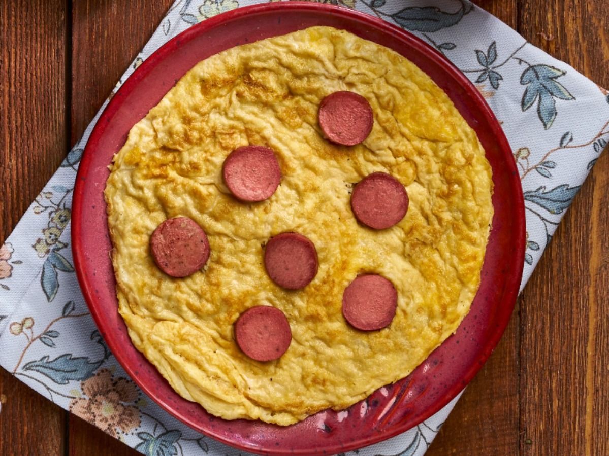 Omelette With Hot Dog Sandwhich