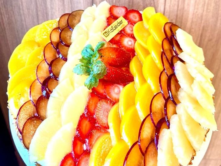 Round Fruit Tart