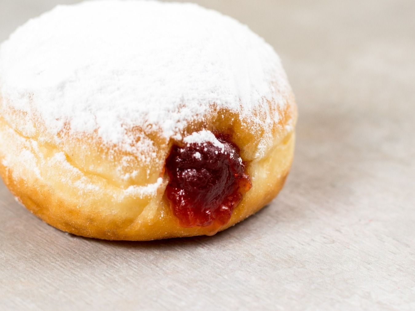 Strawberry Jam Shell Premium