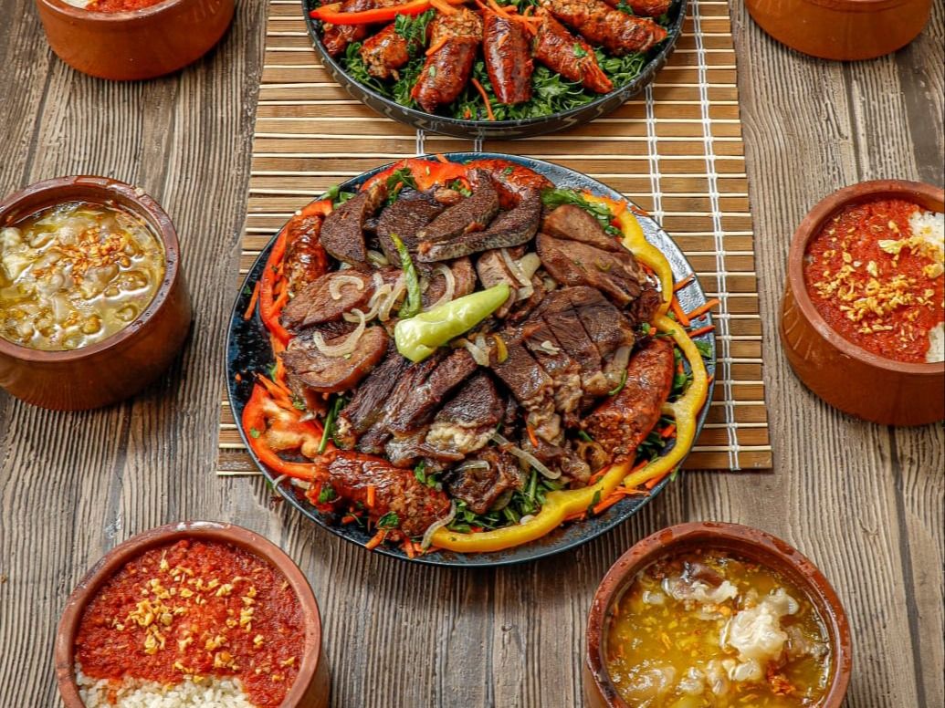 Akeel Limozin Tray
