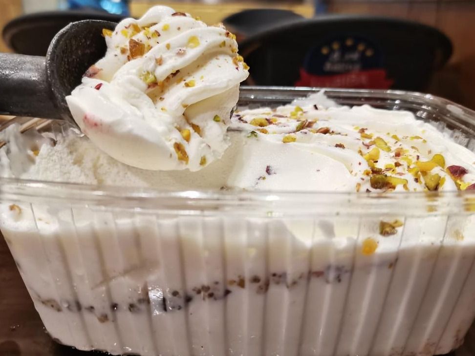 Pistachio Mastic Ice Cream Liter