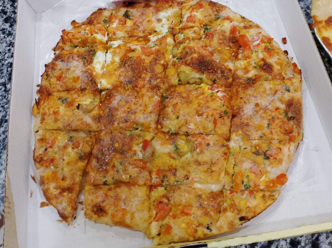 Oriental Sausage and Mushroom Pizza