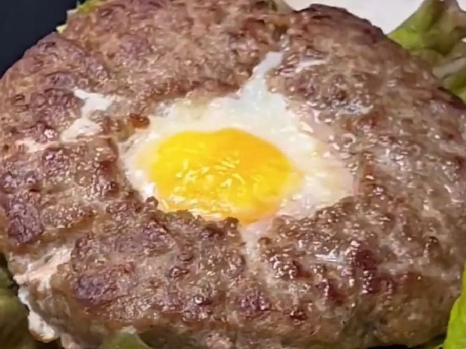 SUNNY BURGER SANDWICH