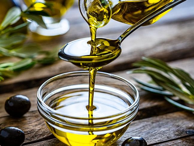 زيت زيتون سوري فاخر نص لتر
