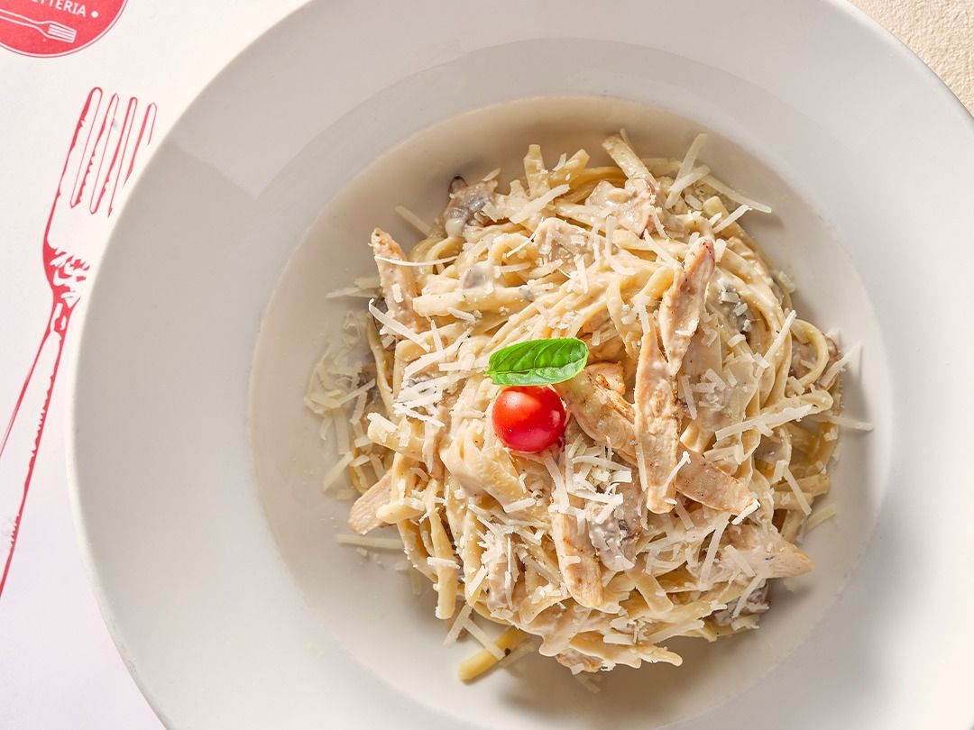 Linguine Alfredo Funghi
