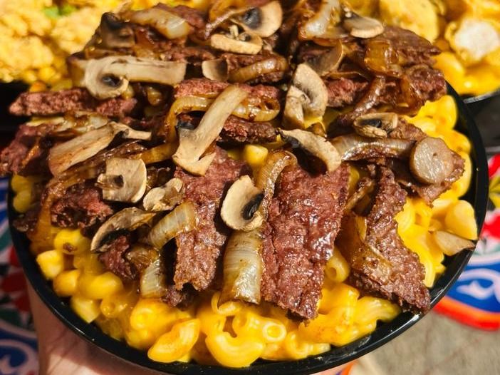 Mac & Cheese Smashed Beef Burger Big Tasty