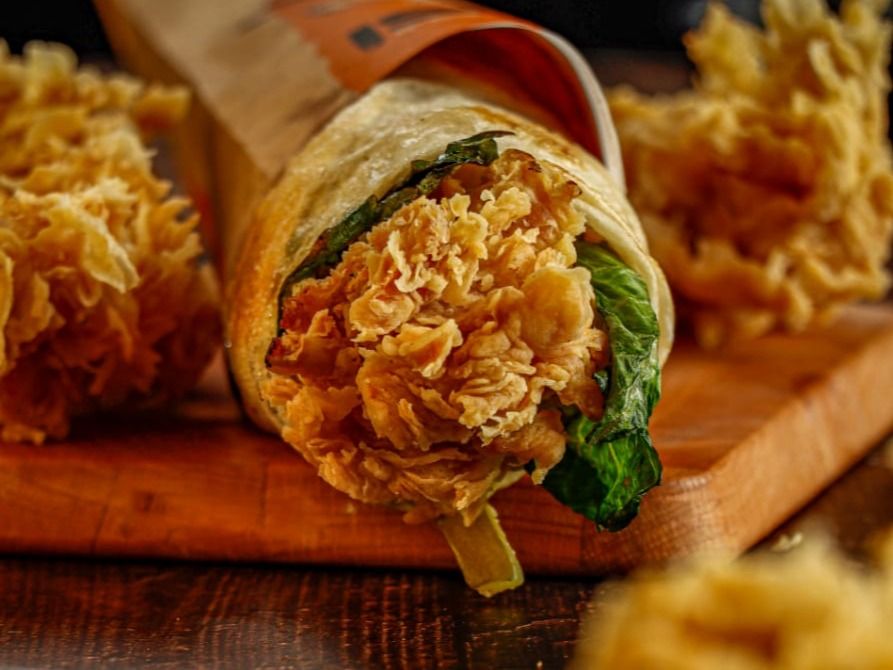 zinger chicken sandwich