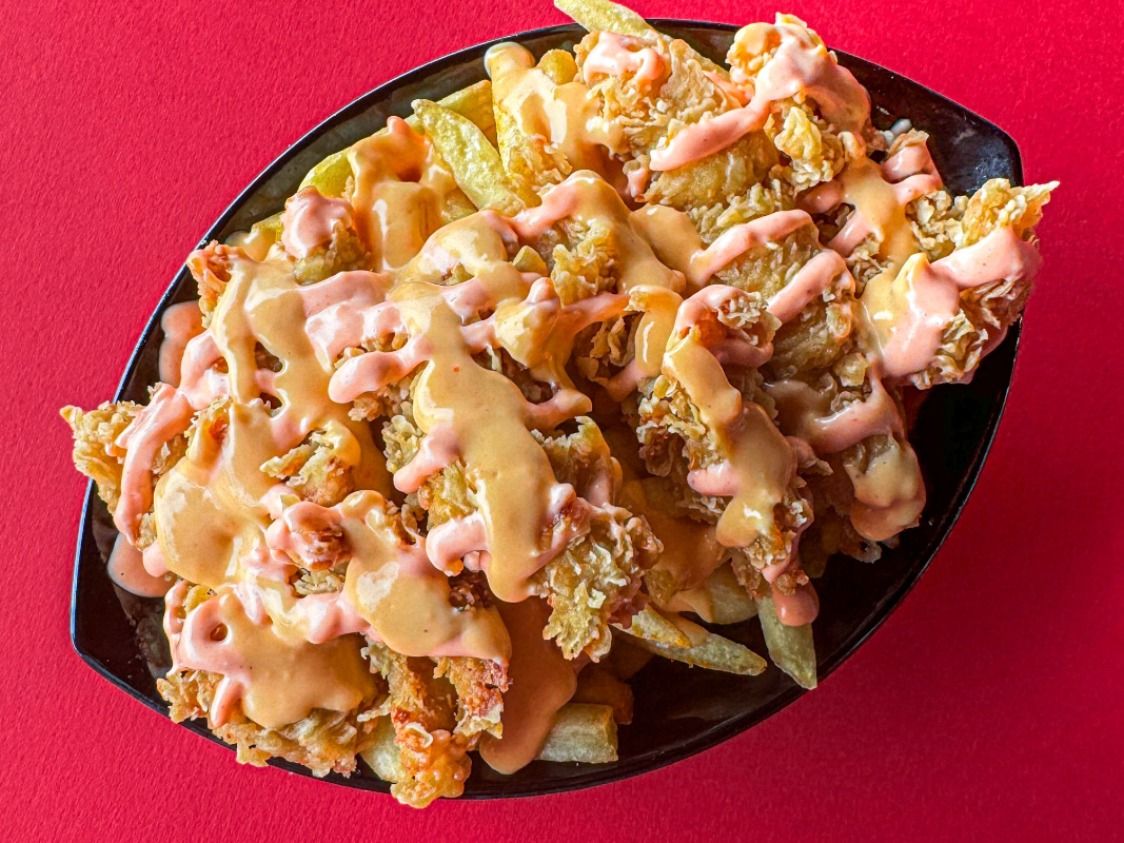 Fries With Cheese And Crispy