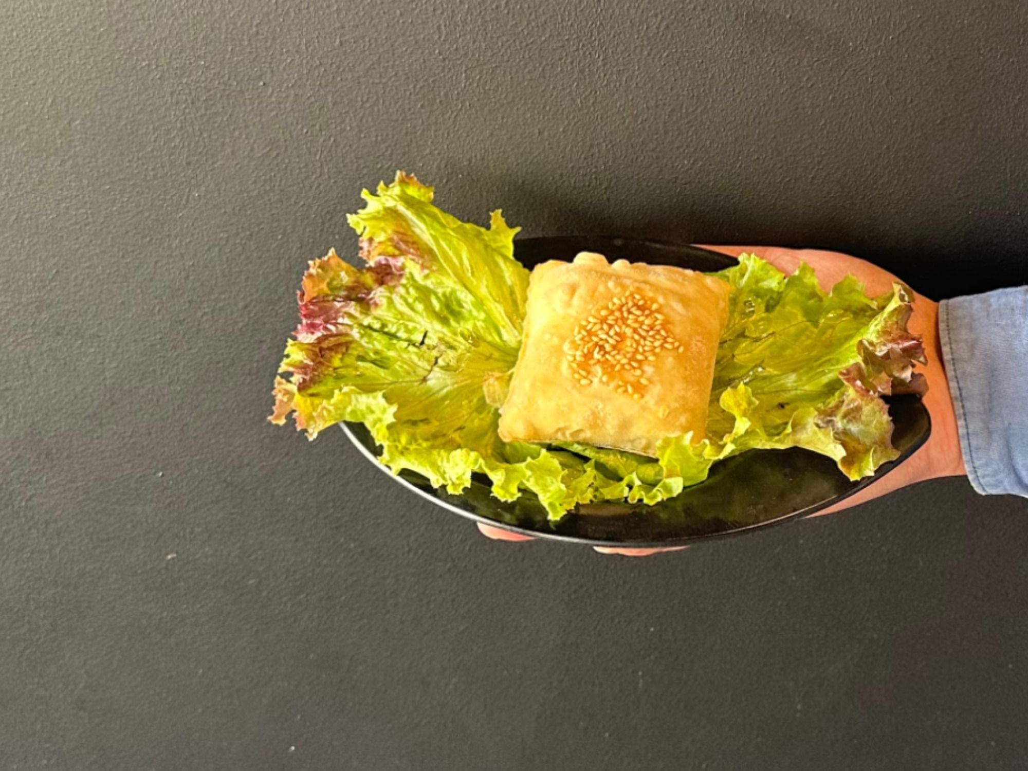 Samboussek Meat