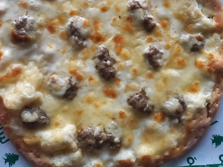 Kiri Manoushe With Sausage