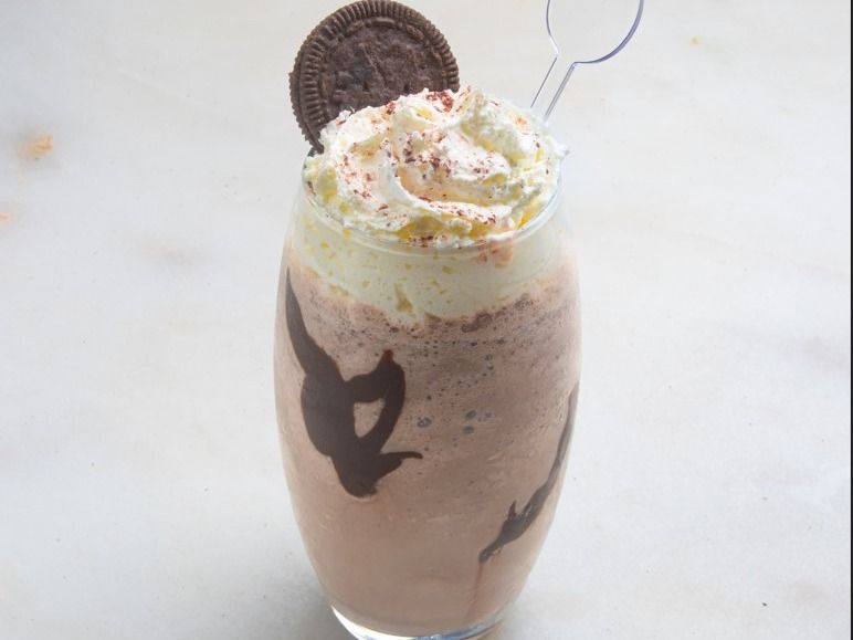 Oreo Milkshake