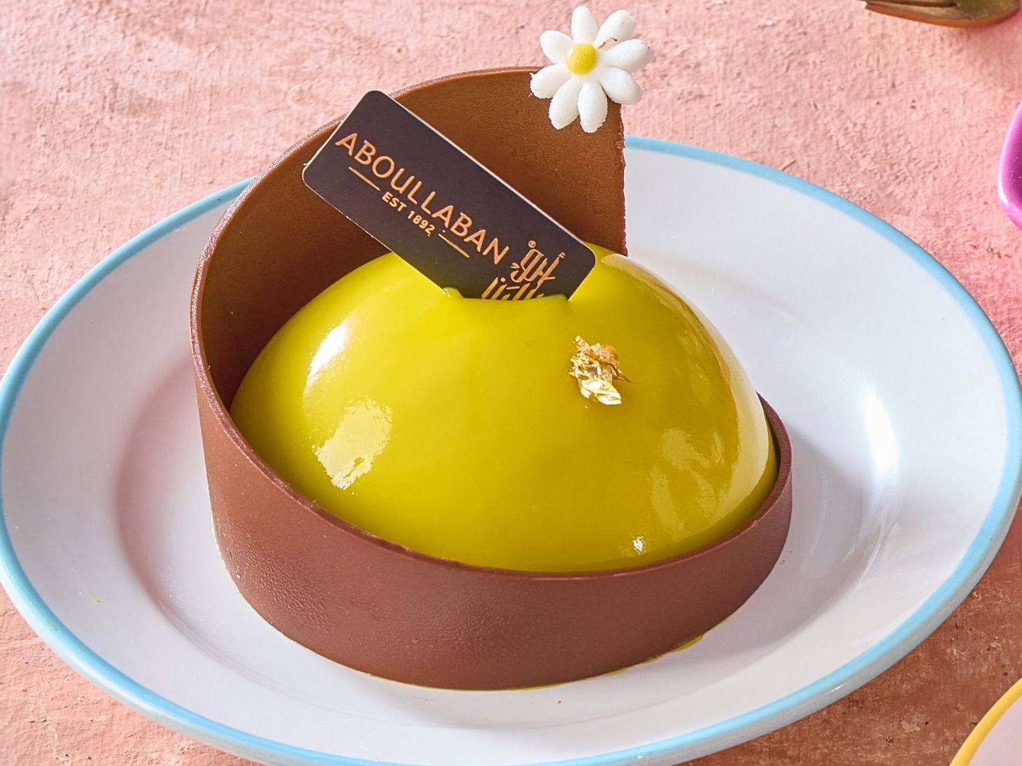 Mango Milk Mousse Gateau
