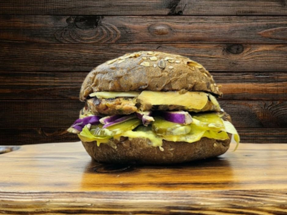 Chicken BBQ Burger