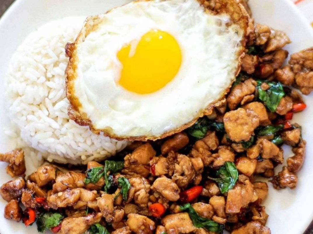 81. Khow Pud Kaprow (Chicken)