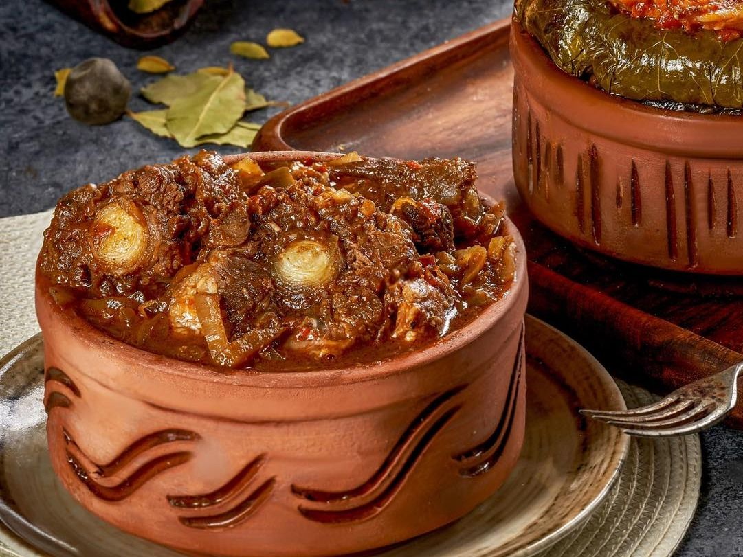 Oxtail With Onions Tajine