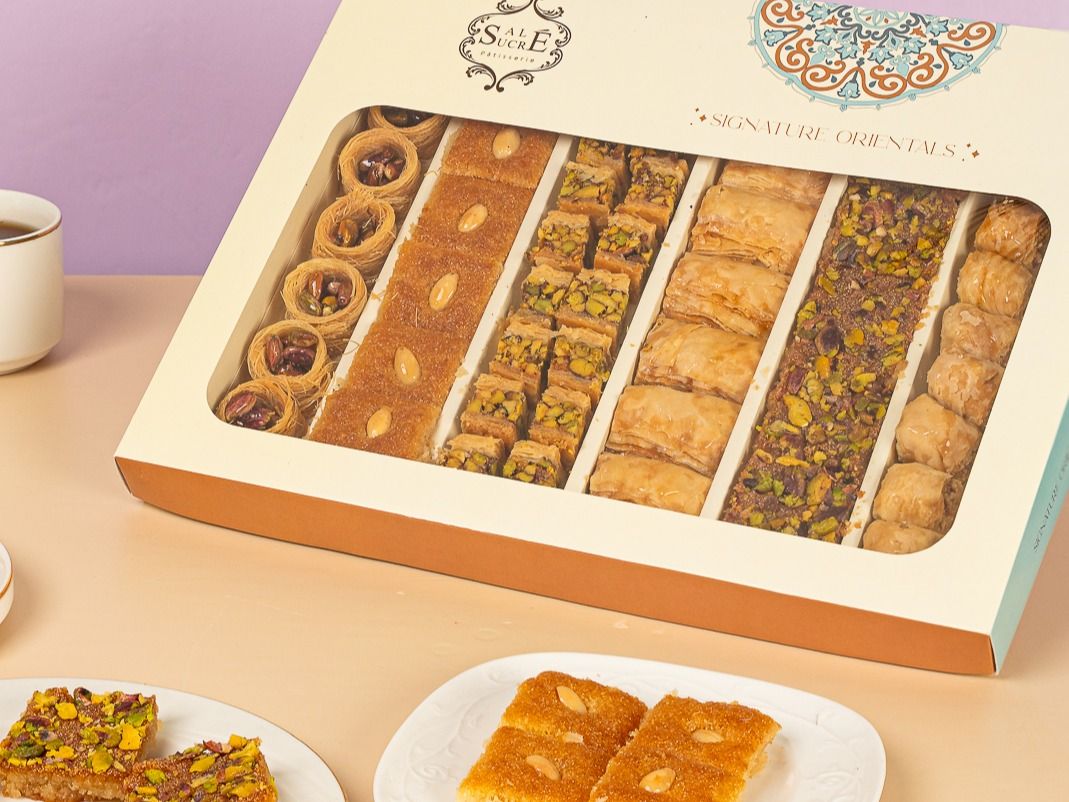 طبق حلويات شرقية 5
