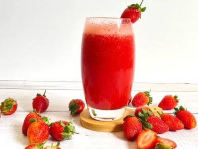 Fresh Strawberry Juice