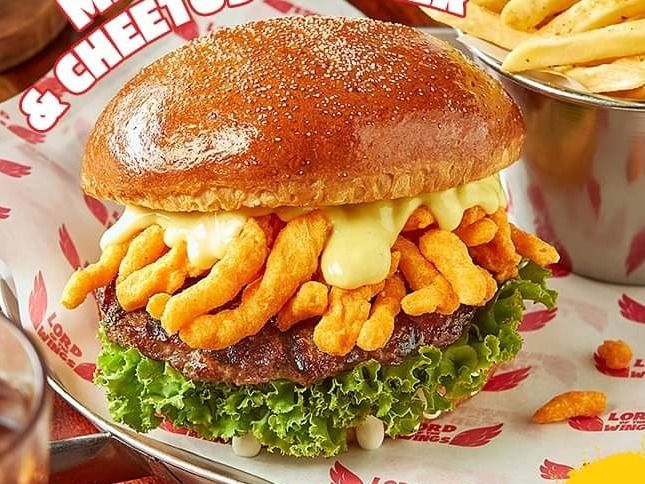 Melty Cheese & Cheetos Burger