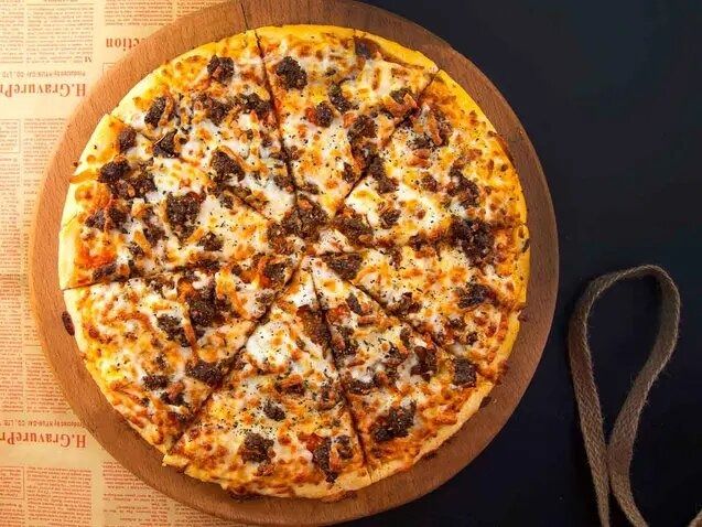 Sausage Pizza