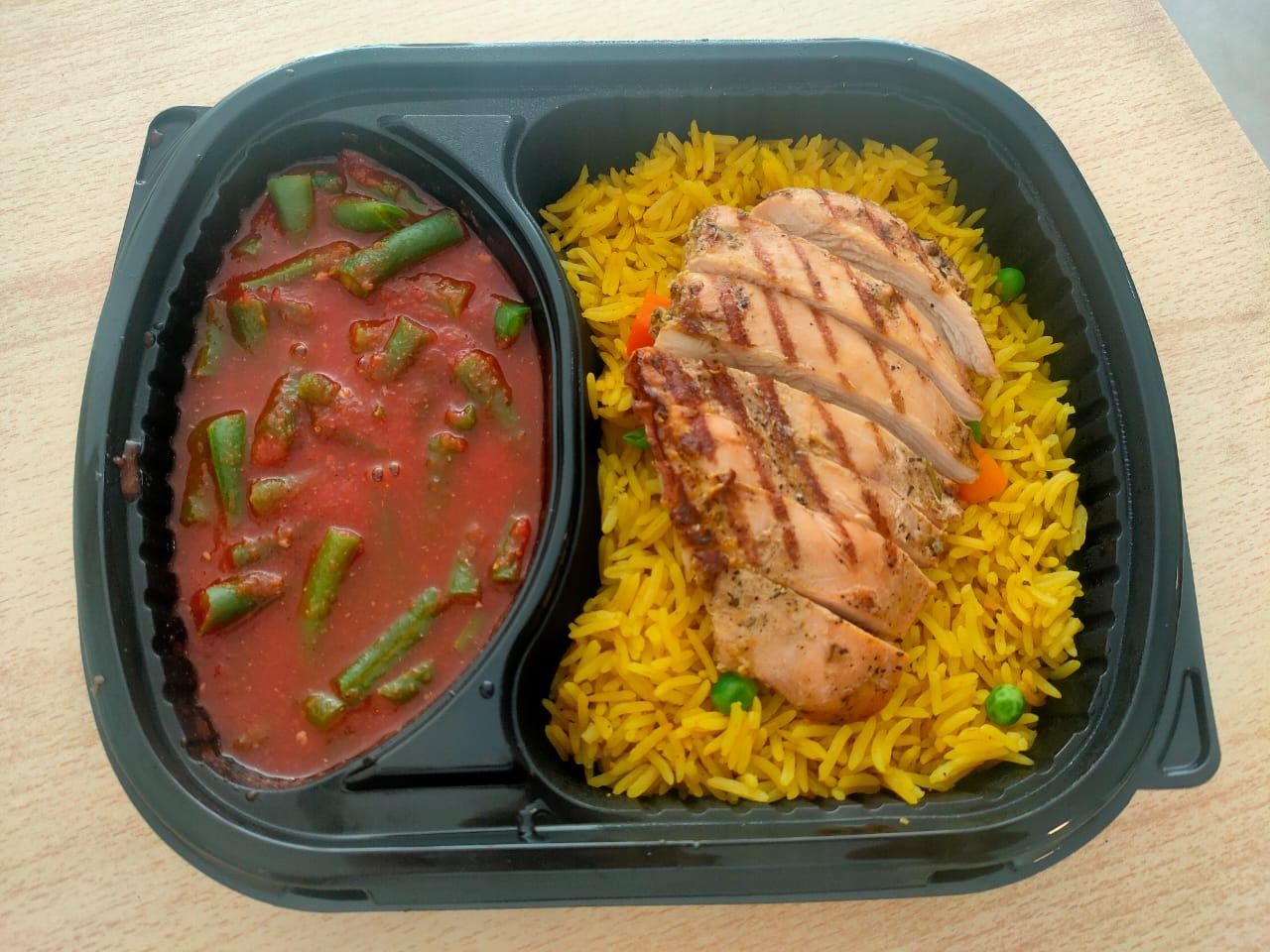 Green Beans Grilled Chicken - 523 Calories
