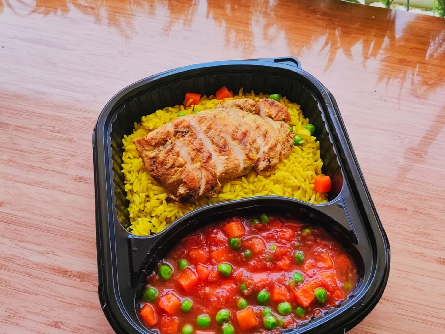 Peas & Carrots Grilled Chicken Breast Meal