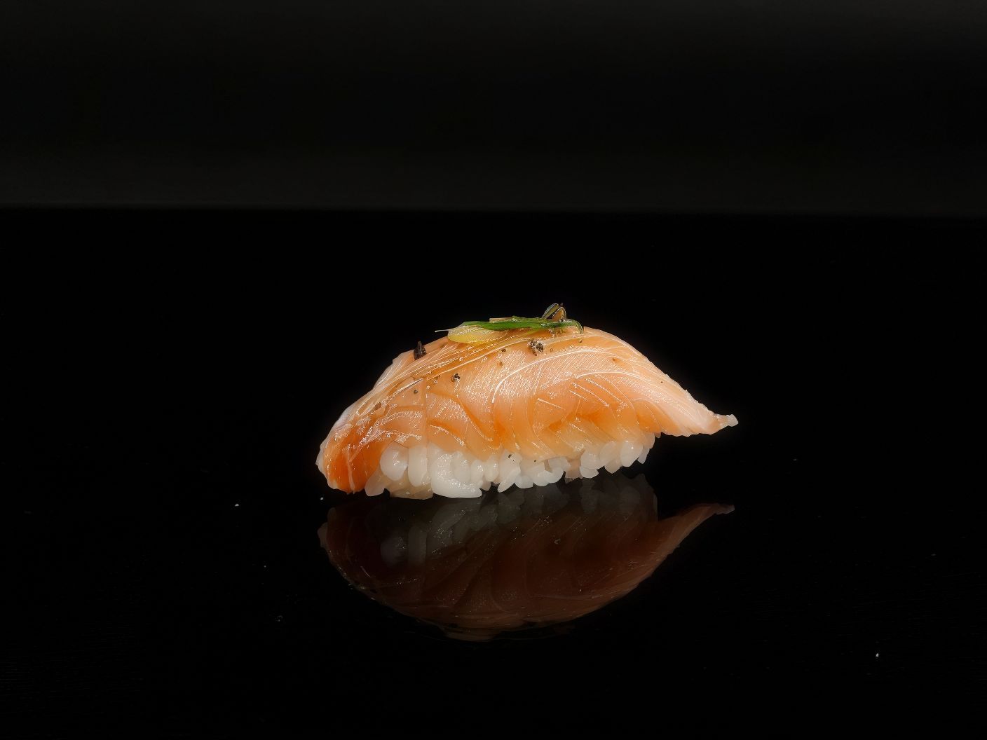 Salmon Tataki Nigiri Sushi