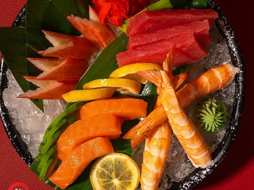 Assorted Sashimi 12 Pieces