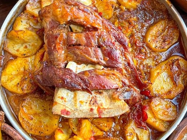 Lamb Ribs and Potato Tray