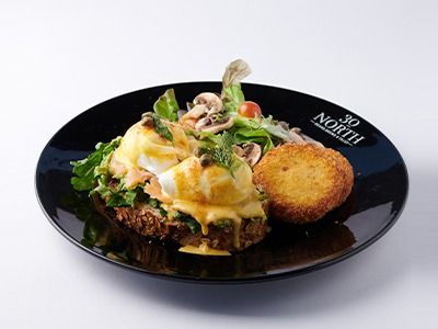 Salmon Eggs Benedict