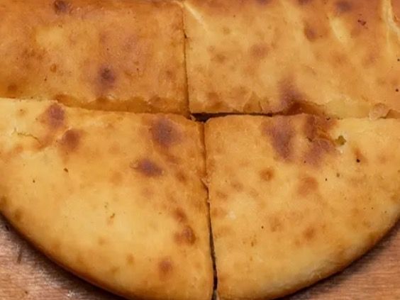 Mix Chicken Calzone