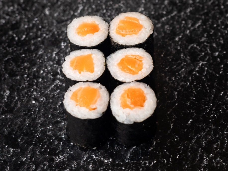 Salmon Cheese Tempura Hosomaki