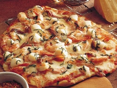 Seafood Pizza