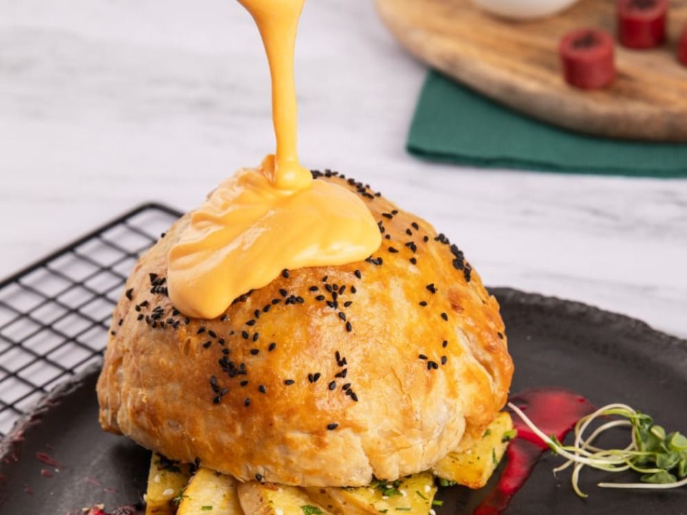 Oriental sausage puff pastry