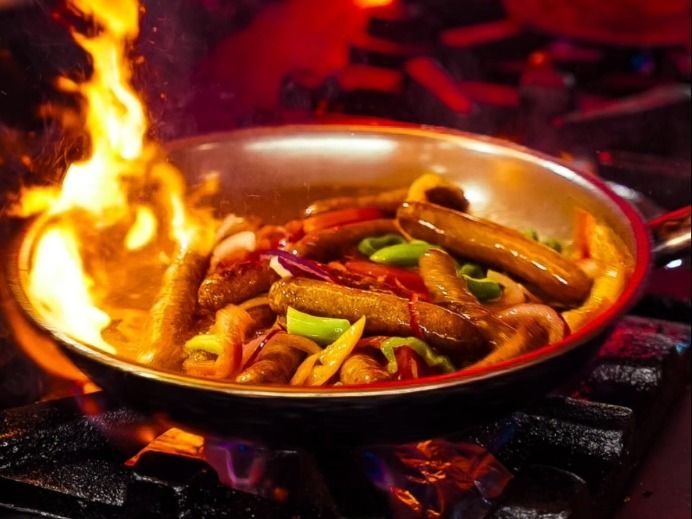 Oriental Sausage With Mixture Pan