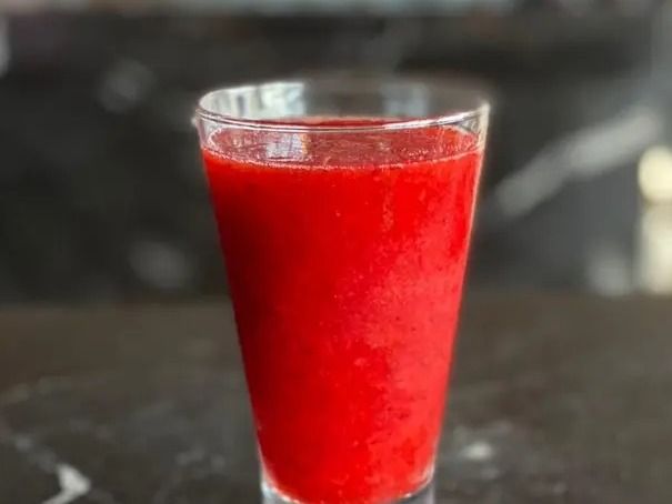 عصير فراولة طازج