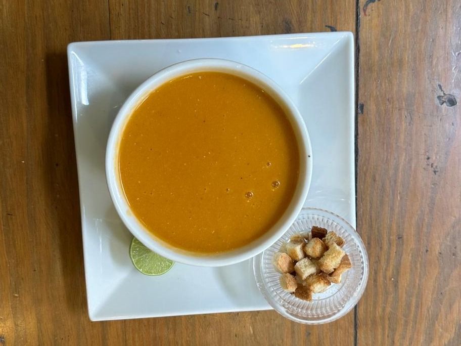 شوربة عدس نباتي