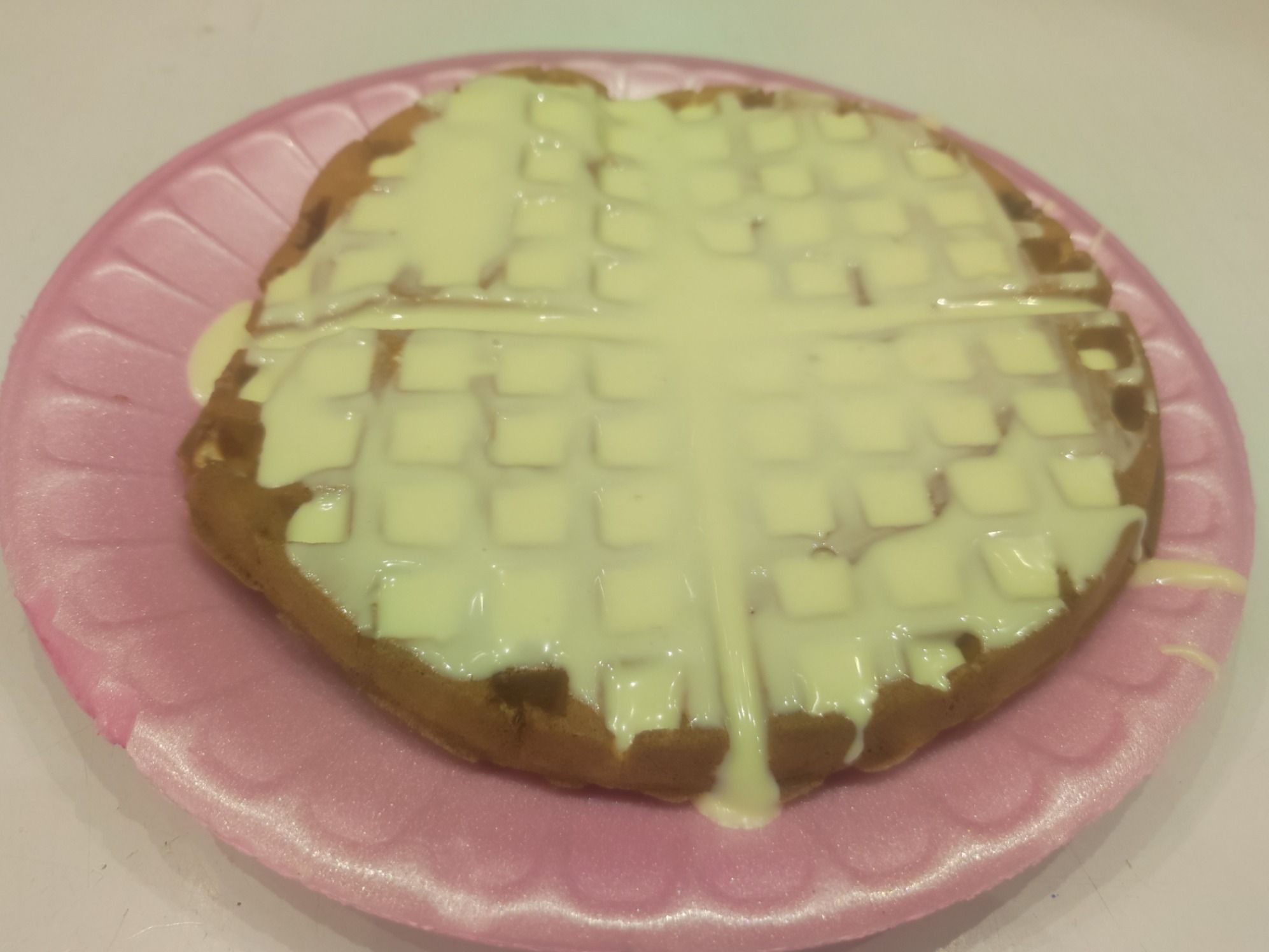 White Nutella Tart Waffle