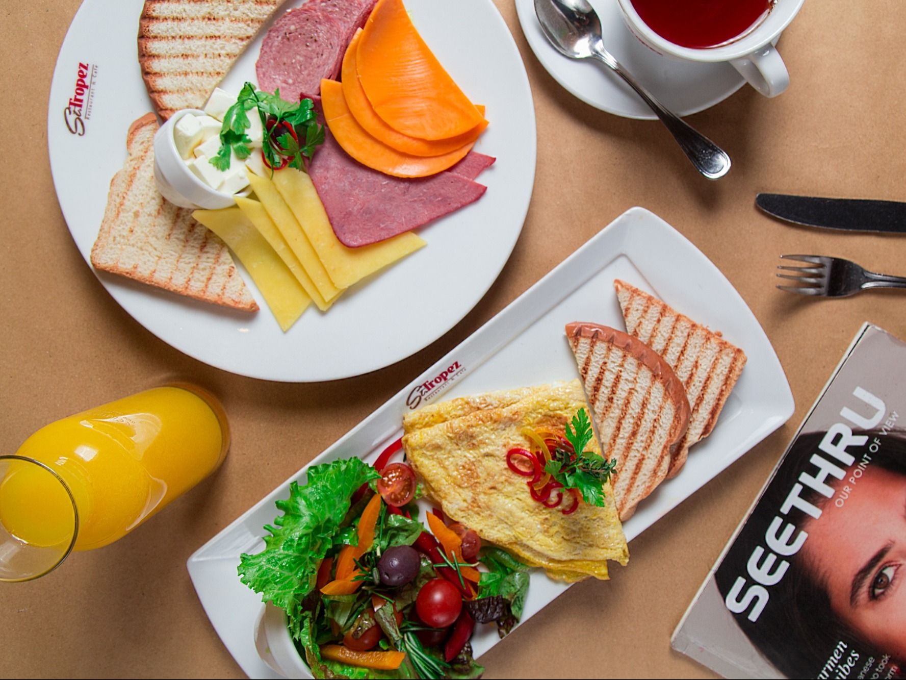 Santropez breakfast