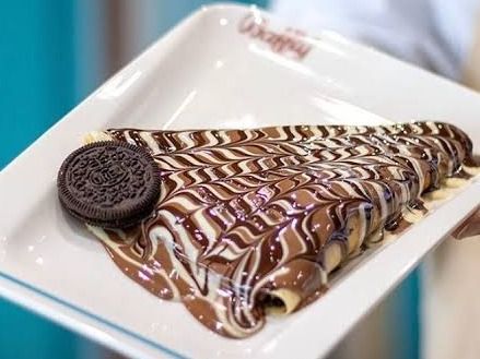 Chocolate Oreo Crep